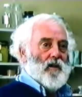 Photograph of British painting forger Tom Keating
